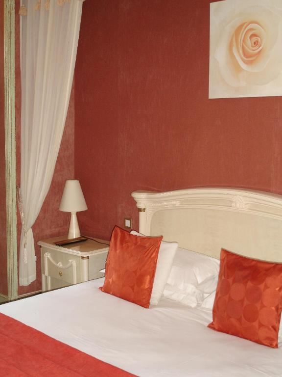 La Villa Saint Laurent - Bergerac Стая снимка